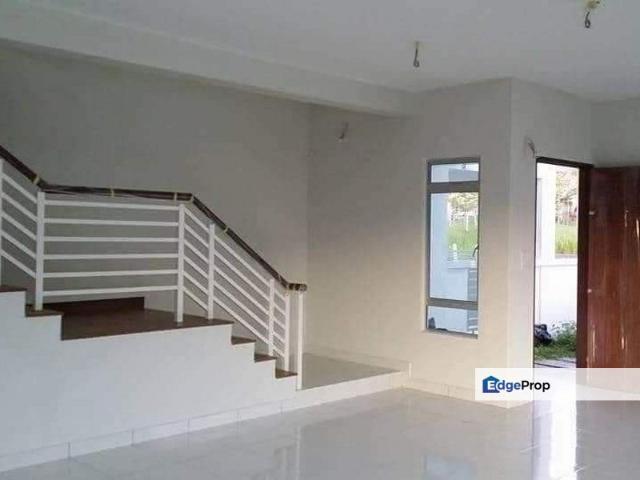 FREEHOLD KOTA SERIEMAS CORNER LOT, NILAI