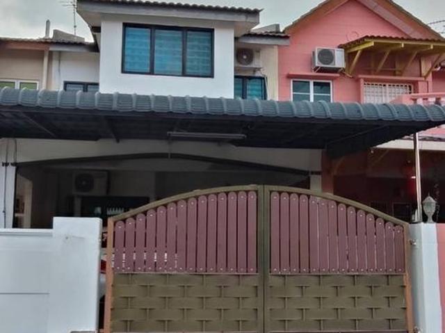 Freehold Lapangan Perdana Fully Renovated Double Storey
