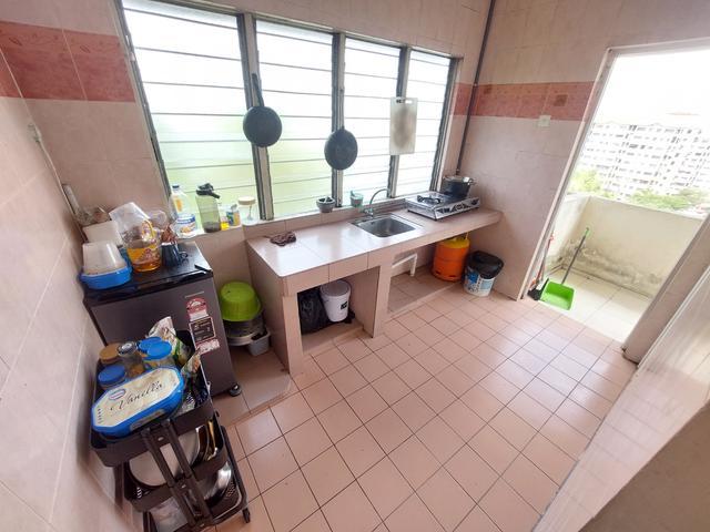 Freehold Low Cost Pangsapuri Teratai L6 Mahkota Cheras BMC Mall 8
