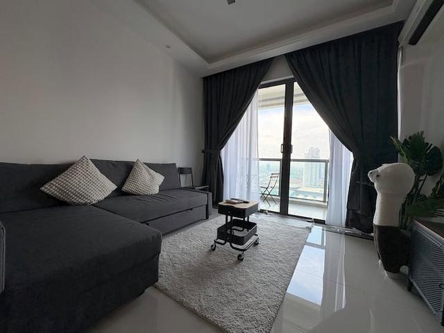 FreeHold Low Density Near Mall School Full Loan Furnished