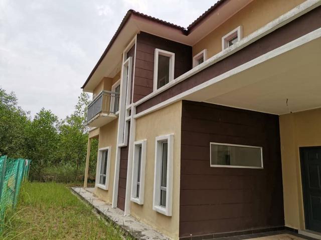 FREEHOLD MURAH BUNGALOW MAHKOTA HILL For URGENT SALE