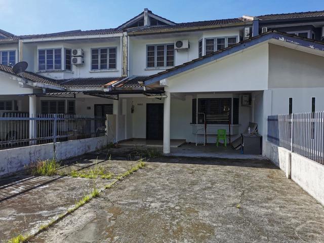 Freehold Native Title Double Storey Terrace Urat Mata Tabuan
