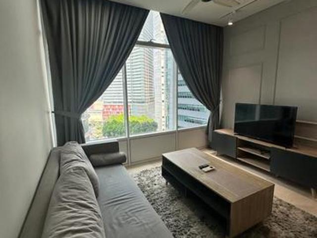 FreeHold Near MRT Full Loan Furnished High Demand Near Mall