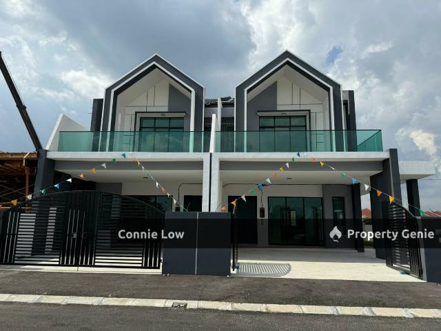 FREEHOLD New Double Storey Terrace Panorama Lapangan Ipoh Perak