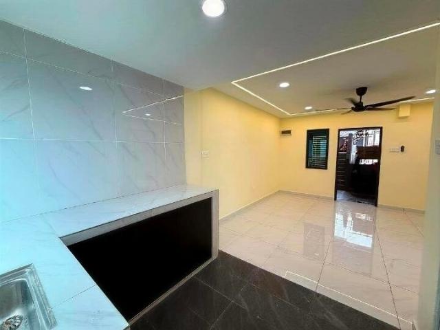 Freehold Non Bumi Flat Skudai | Taman Selesa Jaya