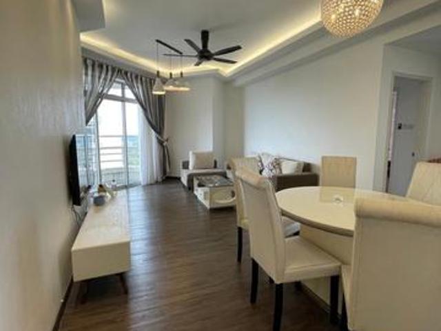 FREEHOLD Ocean Palm Renovated 2 Room condo