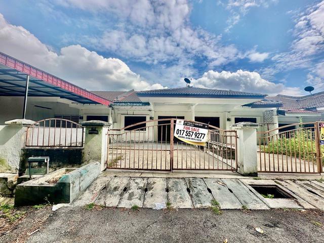 FREEHOLD Open Facing bandar sri klebang