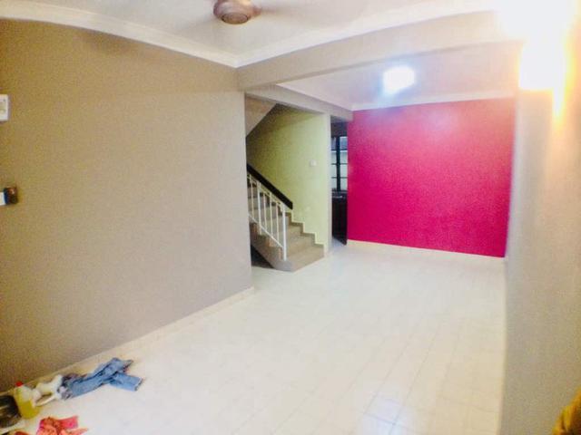 FREEHOLD OPENFACING TAMAN 2 Tingkat Teres Seksyen 27 Shah Alam Megah