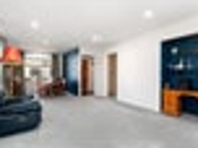 Freehold Over 50s Living Northwood Villas