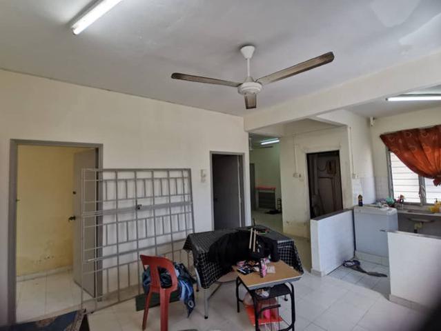 Freehold Pangsapuri Sungai Naga Corner Unit