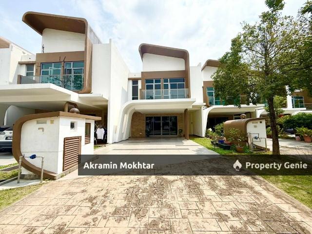 Freehold, Partially Furnished & Renovated | Double Storey Superlink Setia Villa, Setia Eco Glades, Cyberjaya