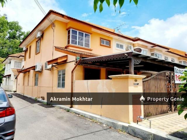 Freehold,Partially Furnished & Renovated | Double Storey Terrace House Bandar Sunway Semenyih, Selangor End Lot
