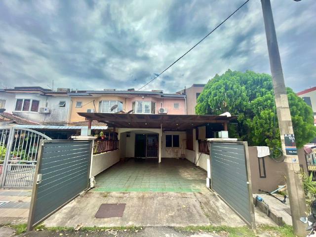 Freehold Puchong Utama Landed 2 Storey PU 12 near Sekolah Kebangsaan