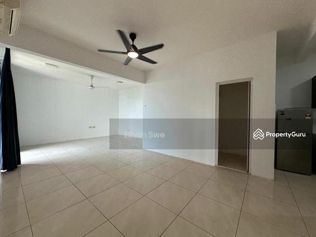 Freehold Putra One Residence Sungai Buloh Partially Furnished