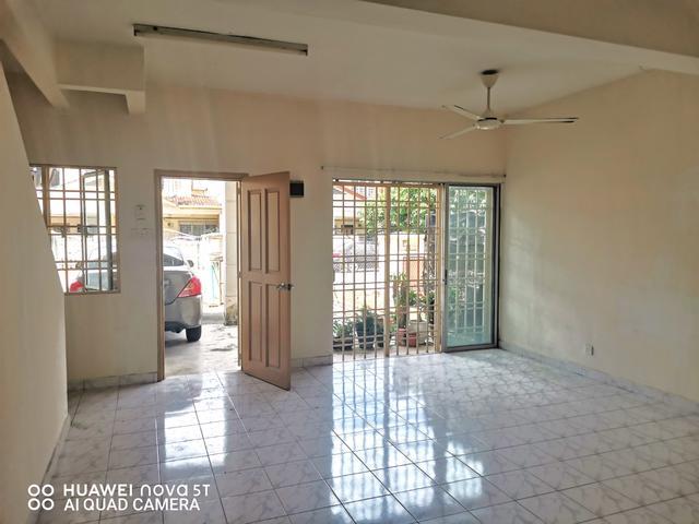 FREEHOLD PUTRA PRIMA 20X70 2sty HOUSE Puchong tekali prima puchong