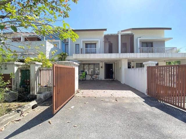 FREEHOLD RENO Double Storey Azalea Kundang Jaya Gated Guard