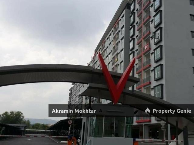 FREEHOLD, RENOVATED & 2 PARKING | APARTMENT SURIA RESIDENCE BANDAR MAHKOTA CHERAS
