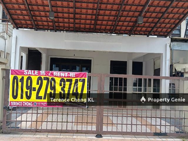 Freehold Renovated 2sty house at Hening, Bandar Kinrara 5e Puchong
