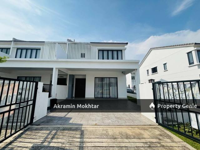 FREEHOLD & RENOVATED | DOUBLE STOREY TERRACE SEJATI LAKESIDE CYBERJAYA ENDLOT