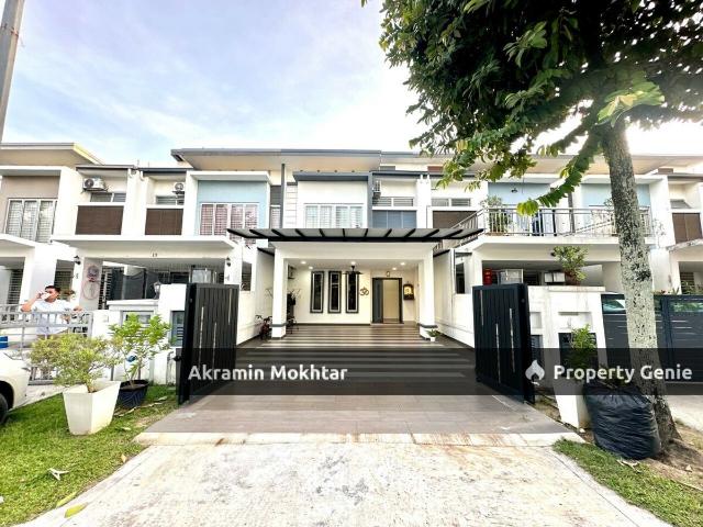 Freehold & Renovated | Double Storey Terrace Viola Alam Impian, Shah Alam
