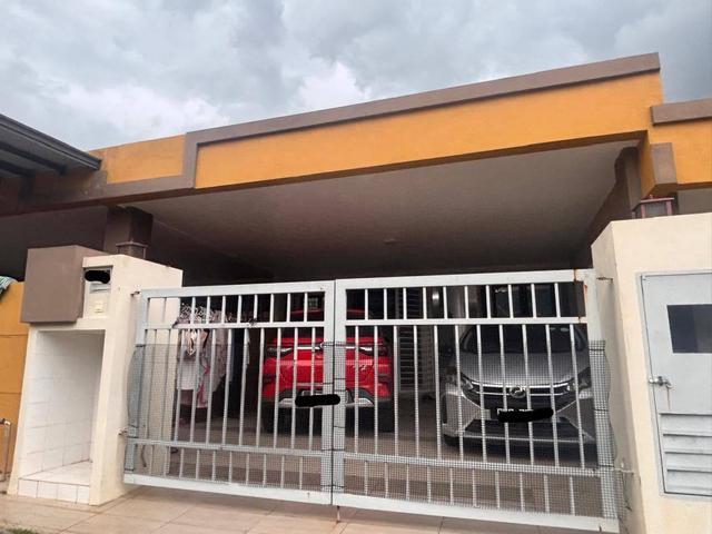 FREEHOLD RENOVATED EXTEND Single Storey Taman Bukit Mahogani KKlawang