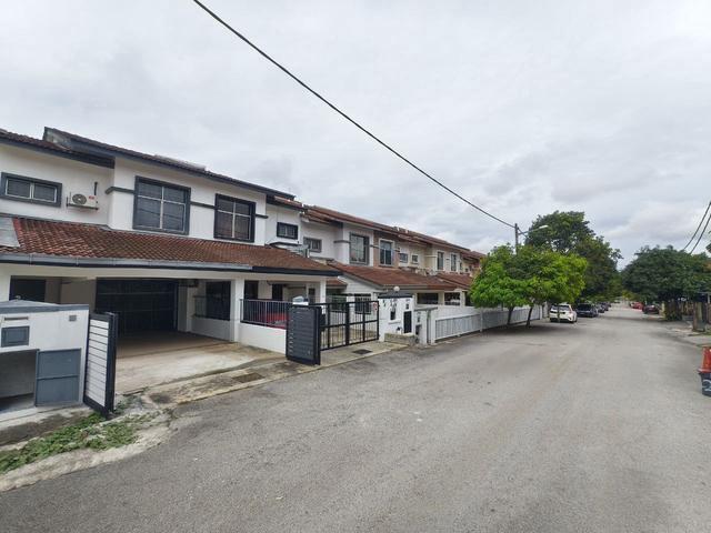 Freehold Renovated Extended Desa Coalfield 2 Sungai Buloh