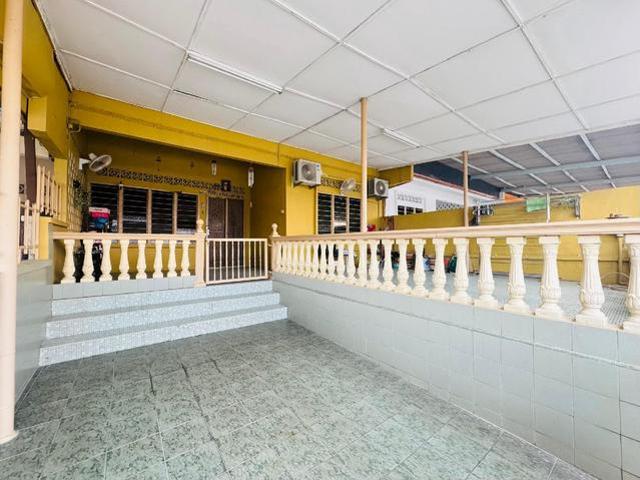 FREEHOLD Renovated Single Storey Terrace House 24 x 84
