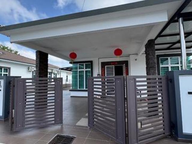 Freehold Renovated Single Storey Bungalow Taman Belimbing Setia