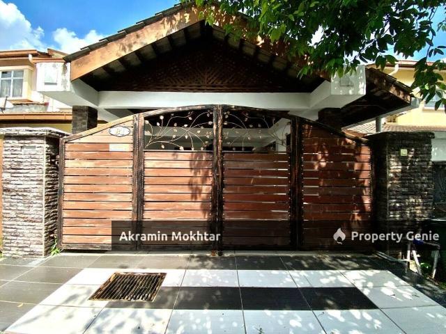 FREEHOLD, RENOVATED & PARTIALLY FURNISHED | Double Storey Terrace@Laman 2, Bandar Seri Putra