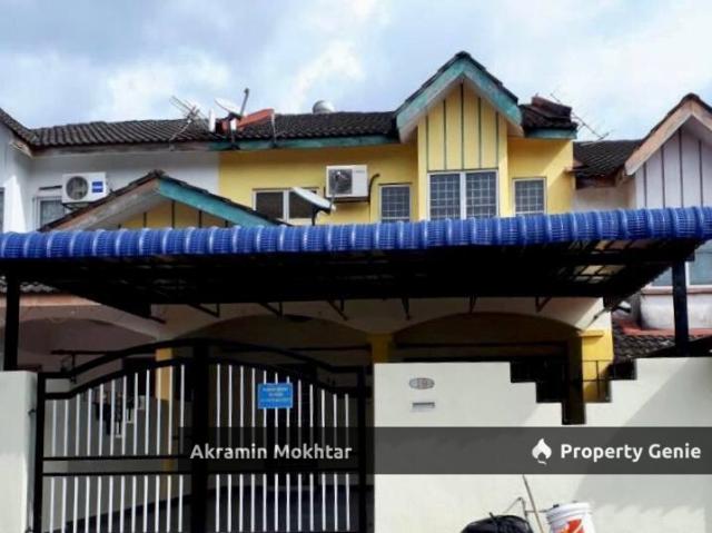 FREEHOLD & RENOVATED | RAWANG PERDANA, RAWANG. Double Storey Terrace