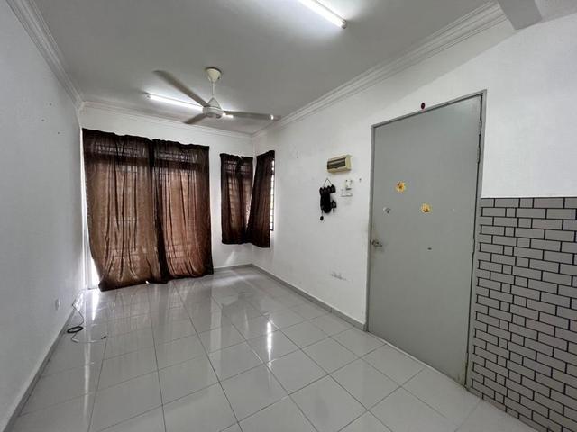 FREEHOLD RENOVATED Townhouse 1st floor Eco Kasa Height Alor Gajah