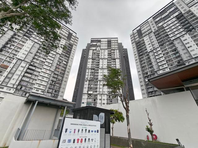 FREEHOLD Residensi LILI Nilai Springs Bandar Baru Nilai FOR SALE