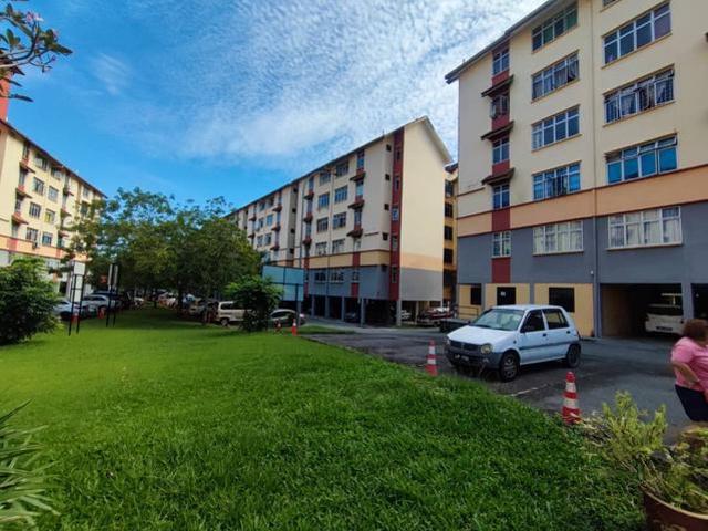 FREEHOLD Rose Villa Apartment Taman Putri Corner Unit