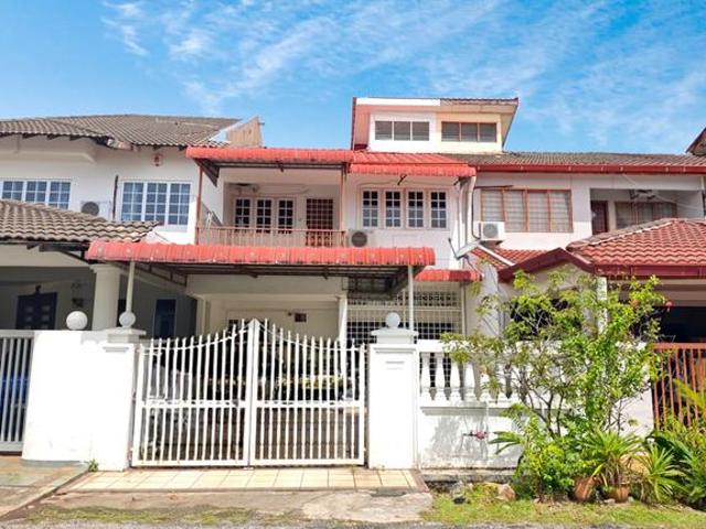 FREEHOLD Rumah Teres 2 Tingkat di Perumahan Kubang Buaya Kuantan