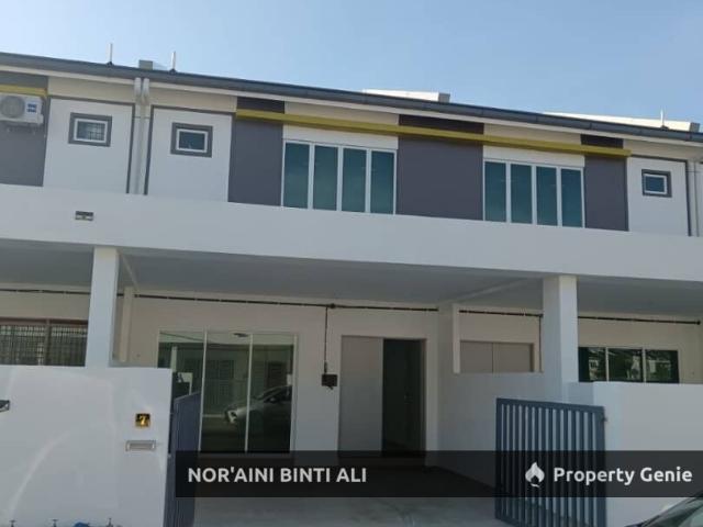Freehold RUMAH TERES 2 TINGKAT INDERA MAHKOTA 18 ATABARA KUANTAN