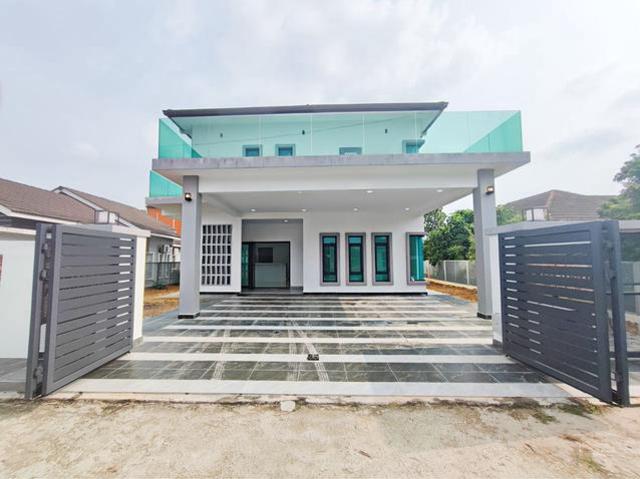 FREEHOLD RUMAH BARU Bungalow Cantik Jalan Kebun Shah Alam