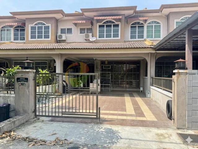 Freehold Rumah Dua Tingkat Seri Manjung Renovated Kabinet Dapur