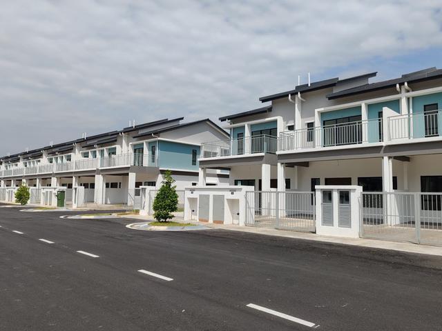 Freehold Salak Tinggi Sepang Double Storey Kota Warisan