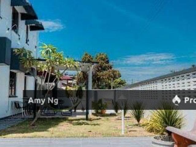 FreeHold Semi D Corner Lot Pasir Puteh