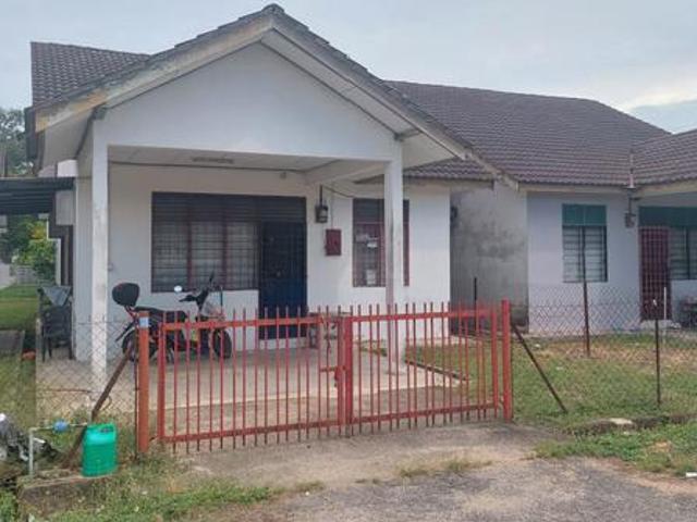Freehold Semi D Setingkat Taman Sri Batin Gong Badak Kuala Terengganu