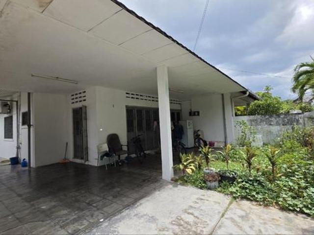 Freehold Semi DIpoh gardenPrime location