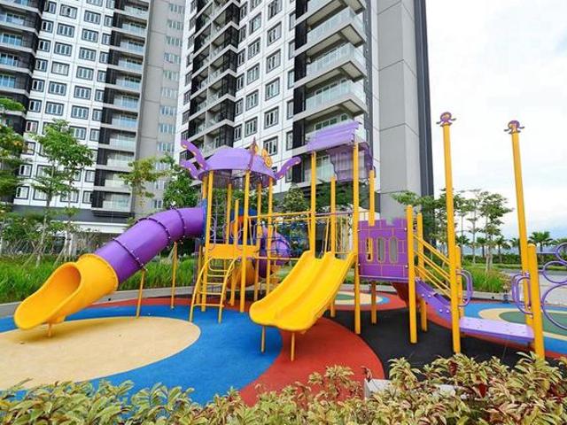 FREEHOLD Sentul Point 3R2B Balcony Pool View Titiwangsa KL City