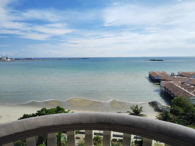 Freehold Seaview Apartment in PD Fully Furnished