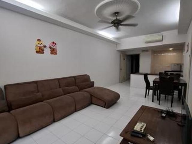Freehold Selat Horizon Klebang Condominium for Sale
