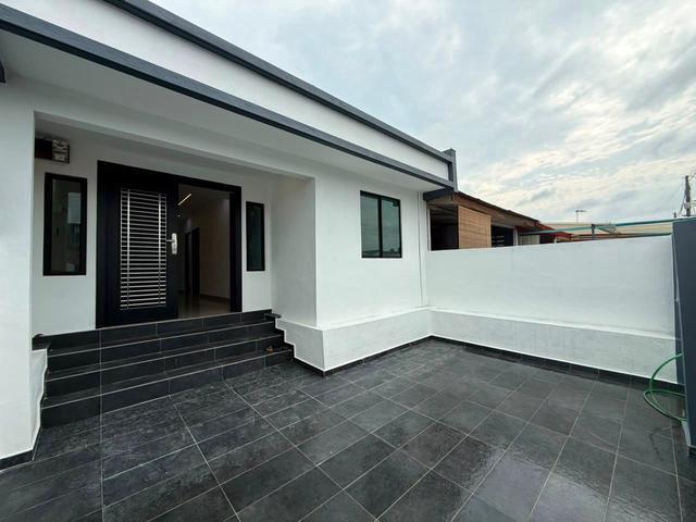 Freehold Single Storey Low Cost Taman Sri Skudai for Sale