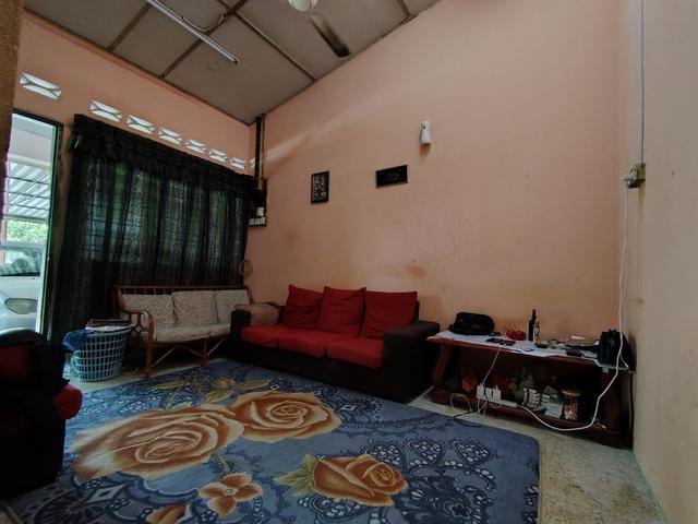 FreeHold Single Storey Terrace House