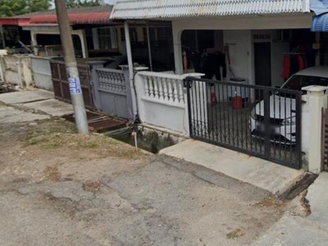 Freehold Single Storey Terrace intermediate at Tmn Merak