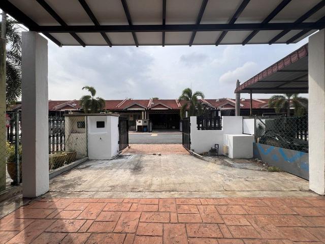 FREEHOLD Single Storey Terrace Taman Kembara Rantau Panjang Klang