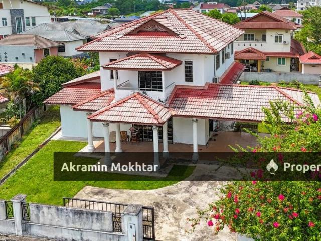 FREEHOLD & SPACIOUS LAND | DOUBLE STOREY BUNGALOW AT SUNGAI RAMAL DALAM, KAJANG