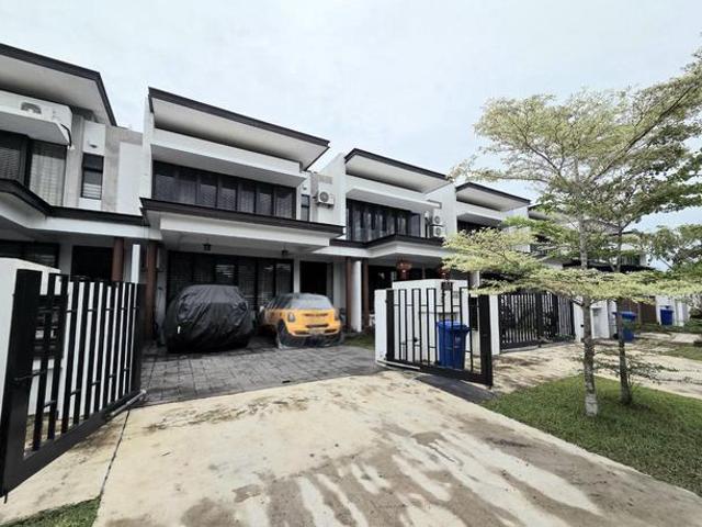 Freehold Storey Terrace Garinia Elmina Gardens East Shah Alam